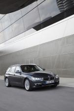 BMW 328i Touring Luxury 2012 года